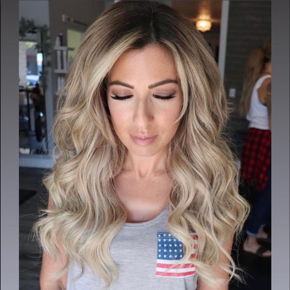 Meet your Posher, Jennifer - Picture 1 of 1